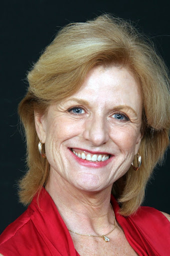 Linda Mckinnon Photo 10