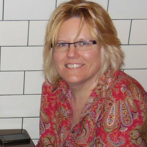 Karen Wagner Photo 31