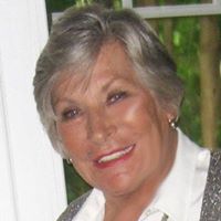 Alice Halliday Photo 20