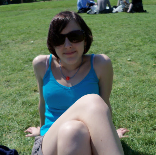 Anne Novak Photo 12