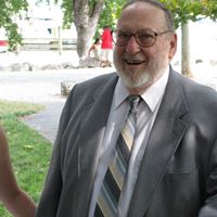 Howard Elliot Photo 11