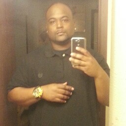 Bryan Robinson Photo 15