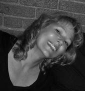 Ramona Martin Photo 8