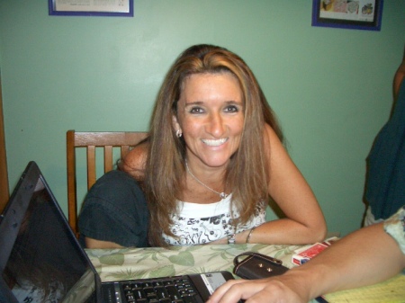 Michele Scott Photo 36