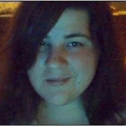 Natasha Phelps Photo 4