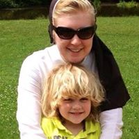 Heather Myers Photo 15