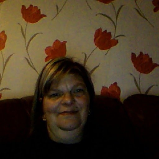Gillian Carter Photo 29