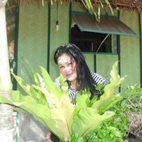 Rosemarie Valencia Photo 13