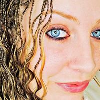 Heidi Gray Photo 8