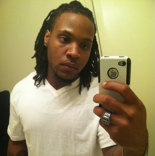 Antonio Thompson Photo 24