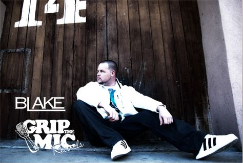 Lee Blake Photo 34