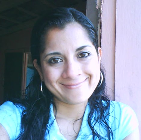 Araceli Martinez Photo 35