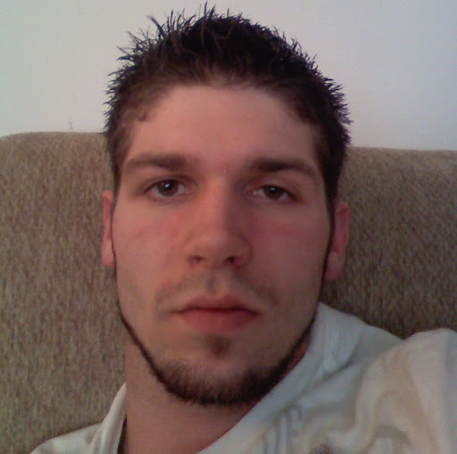 Aaron Wolff Photo 9