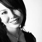 Helen Knight Photo 22