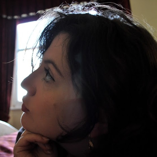 Julia Linden Photo 3