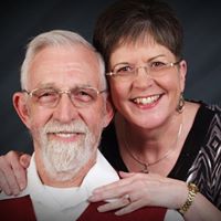 Sandra Tuttle Photo 34