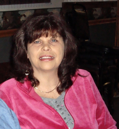 Judy Watts Photo 5