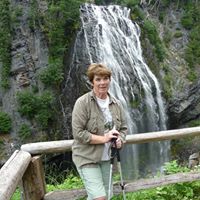 Anita Yoder Photo 16