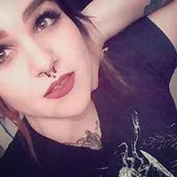 Jessie May Photo 29