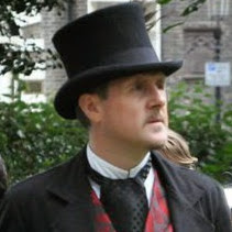 Warren Pearce Photo 11