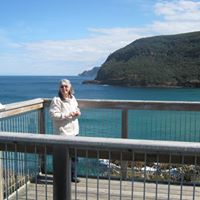Elizabeth Langlois Photo 17