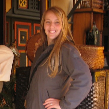 Carolyn Andersen Photo 23