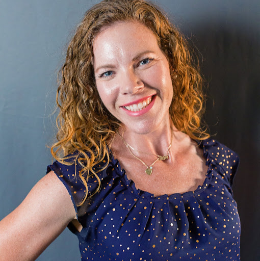 Julie Barnes Photo 31