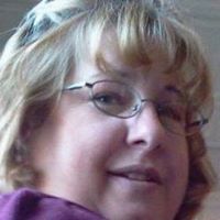 Maxine Burt Photo 8