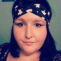 Sara Charles Photo 8