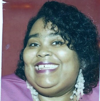 Carolyn Mobley Photo 35