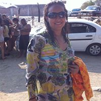 Isela Gomez Photo 11