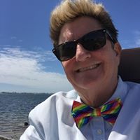 Paula Lambert Photo 33