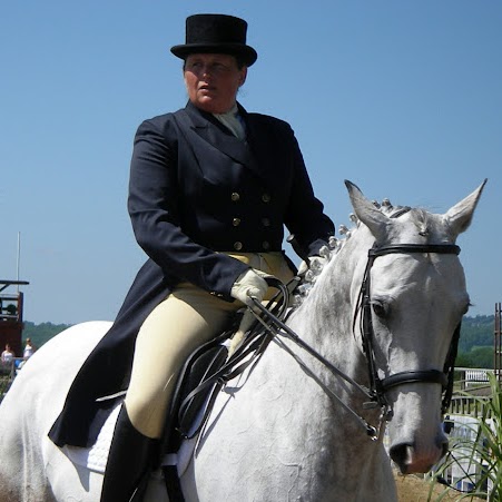 Trudi Robinson Photo 6