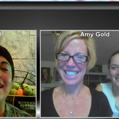 Amanda Gold Photo 16
