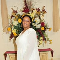 Elizabeth Lizzo Photo 2