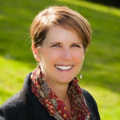 Karen Robertson Photo 15