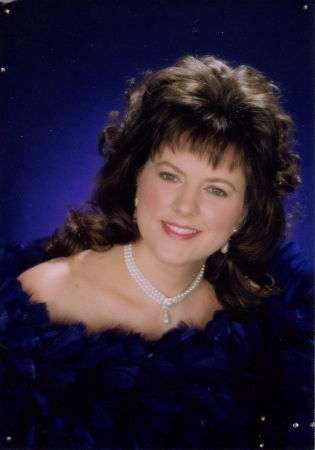 Michelle Lyons Photo 25