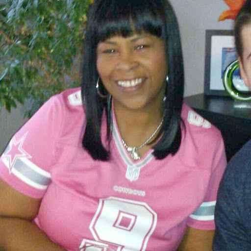 Donna Warren Photo 9