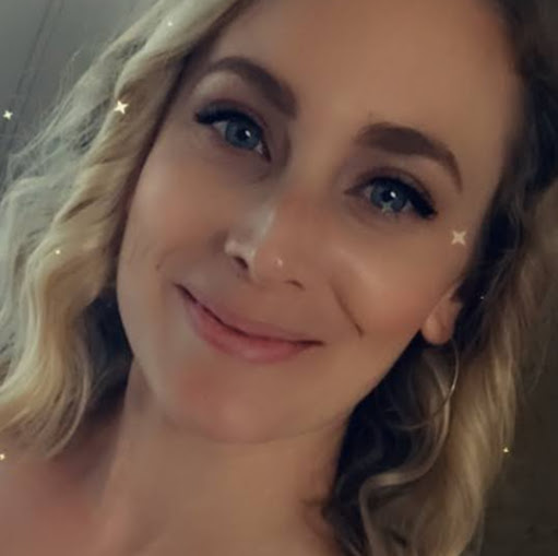 Laura Libby Photo 34