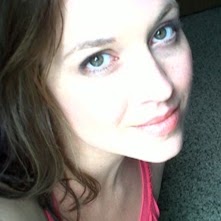 Rebekah Nichols Photo 28