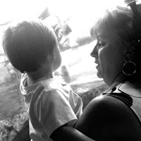 Sandy Shannon Photo 12