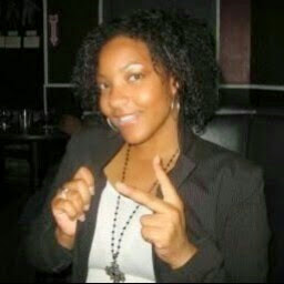 Nicole Henderson Photo 40