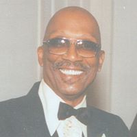 Bob Earnest Photo 9