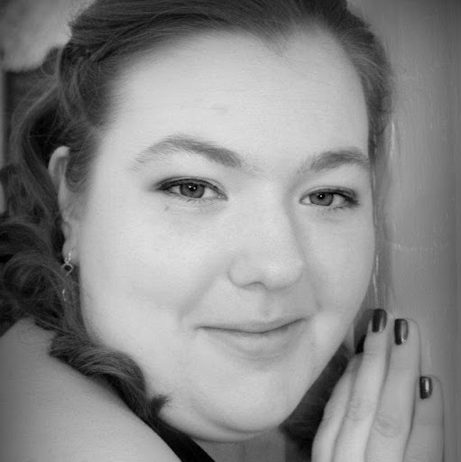 Michelle Fries Photo 5