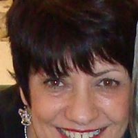 Diane Summers Photo 34