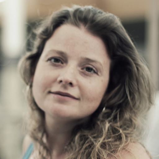 Julia Franz Photo 31