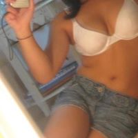 Sadie Cox Photo 13