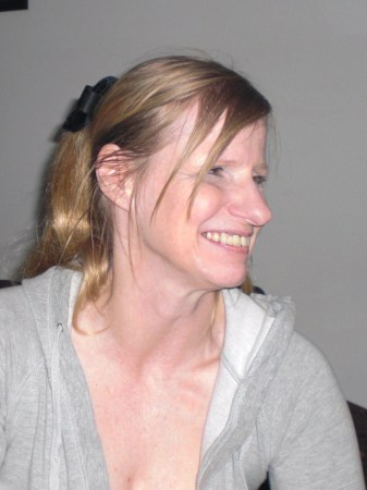 Angela Quinn Photo 11