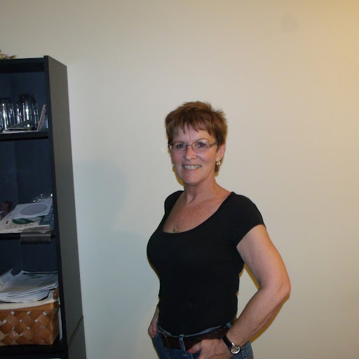 Colleen Harrison Photo 45