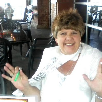 Debbie Ritter Photo 31